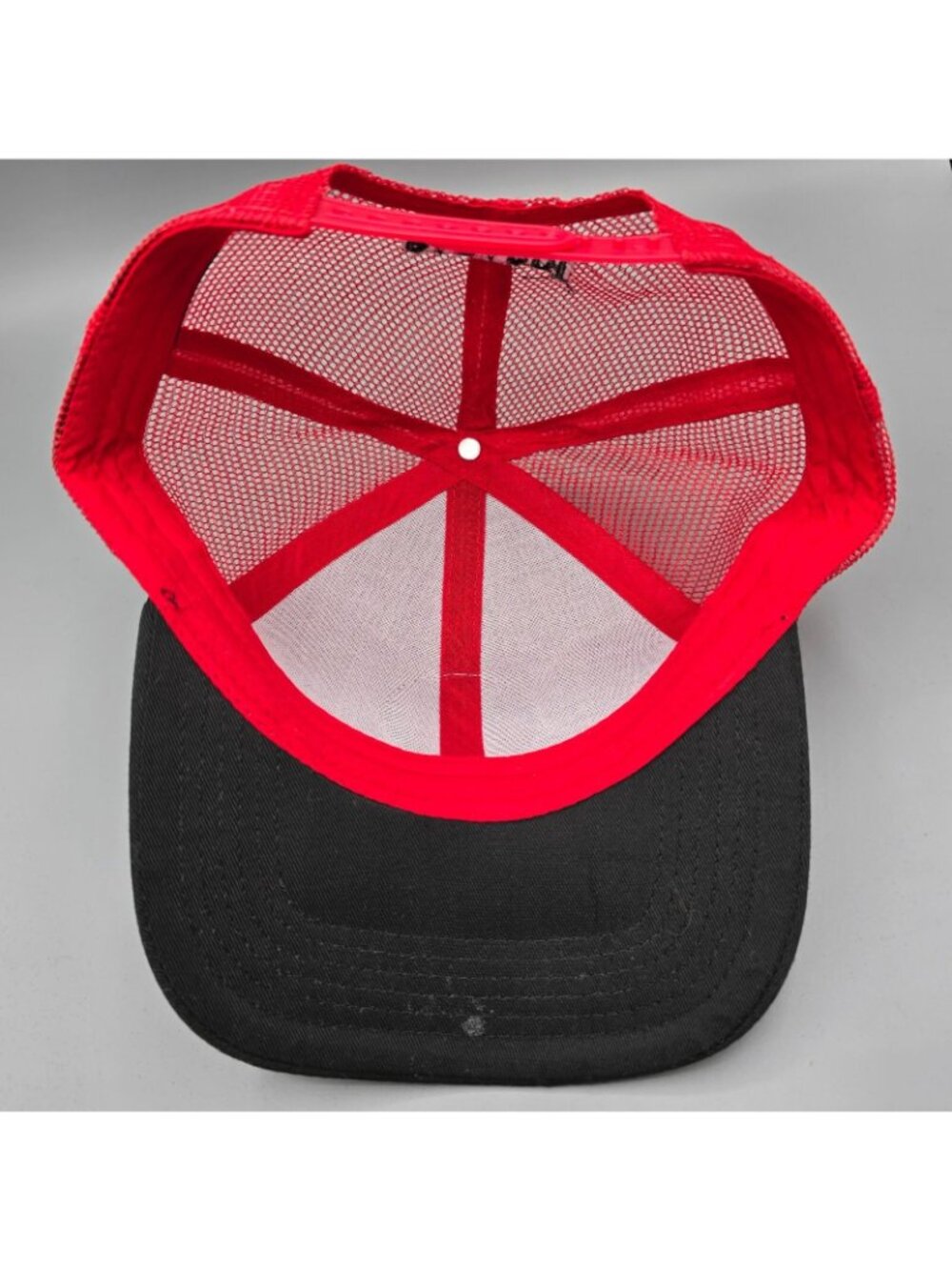 Bacardi Marca De Fabrica Bat Logo Red & Black Mesh Snapback Hat *Fair Condition - Picture 11 of 11